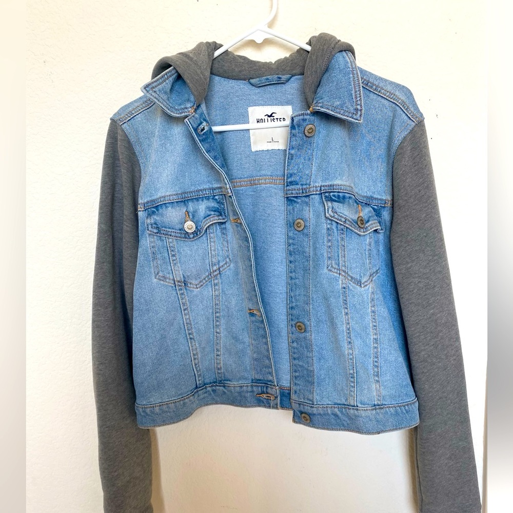 CROP DENIM HOODIE JACKET
